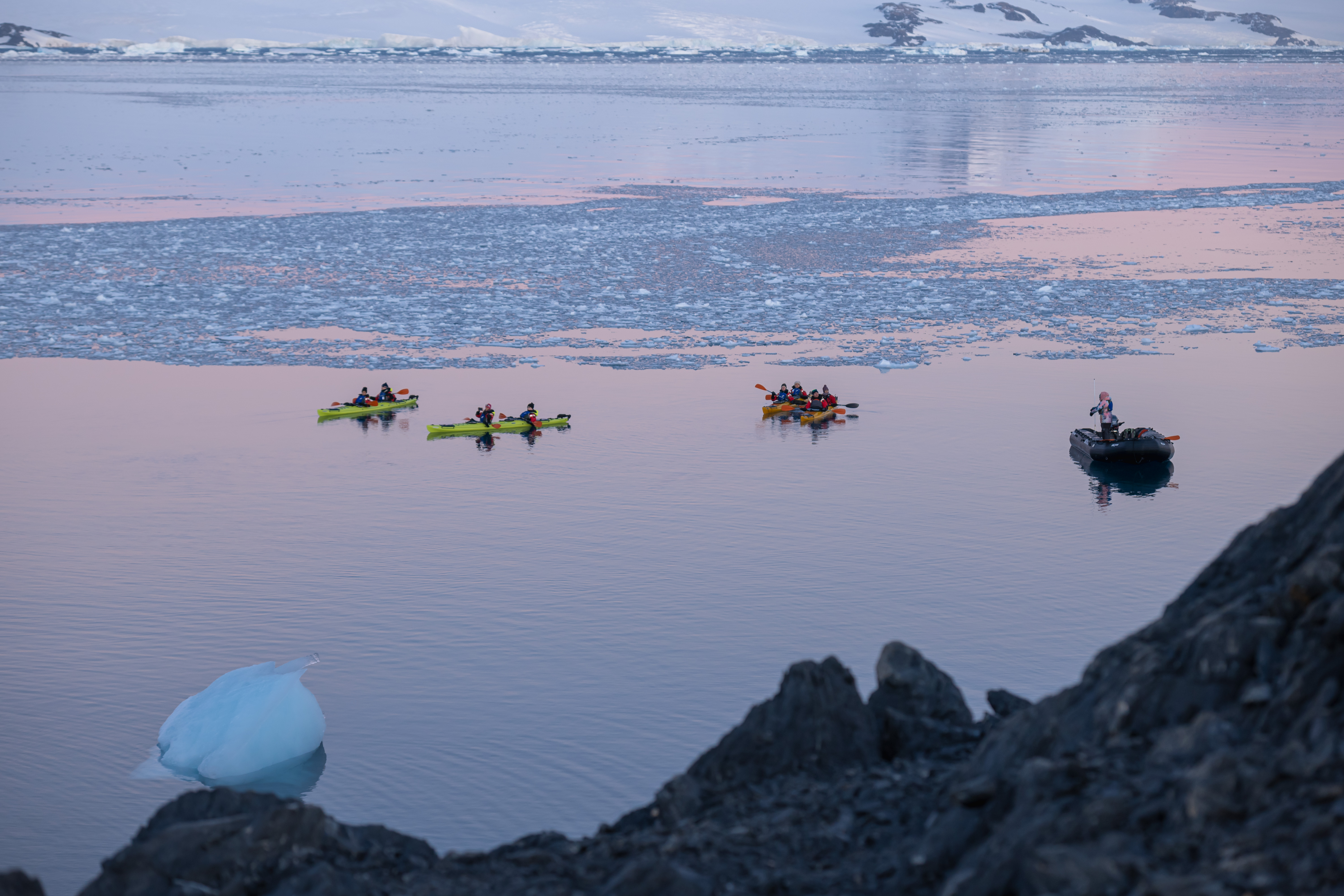 Excursions on SH Diana